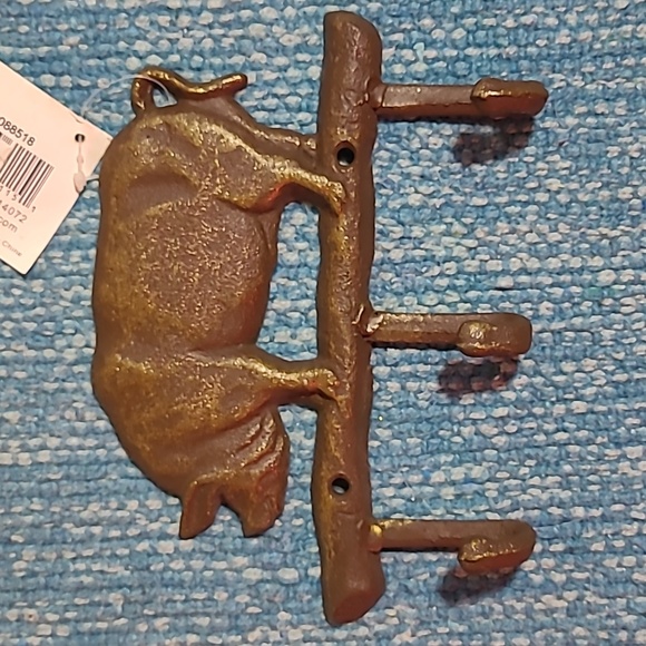 Iron Pig Key Holder - Picture 5 of 5